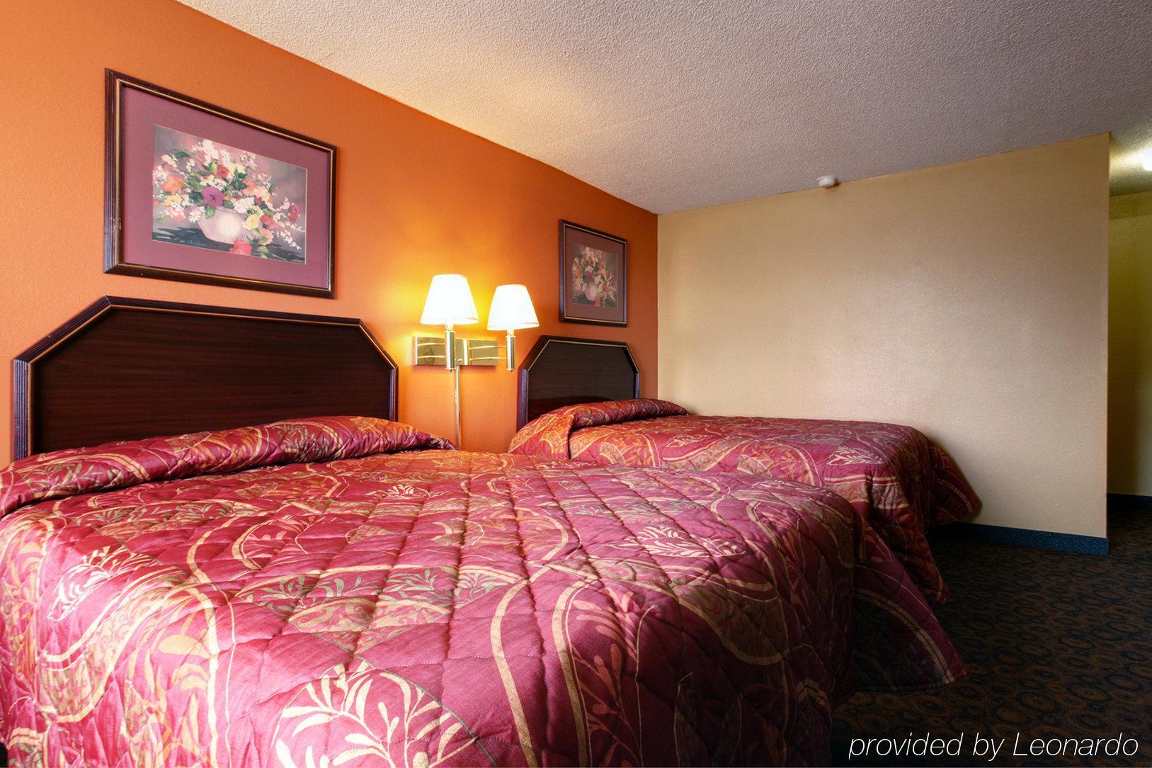 Americas Best Value Inn And Suites Greenwood Room photo